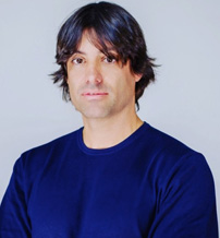 Mikel GonzálezCEO & Founder | Creative Director 
Necsum TrisonEspaña